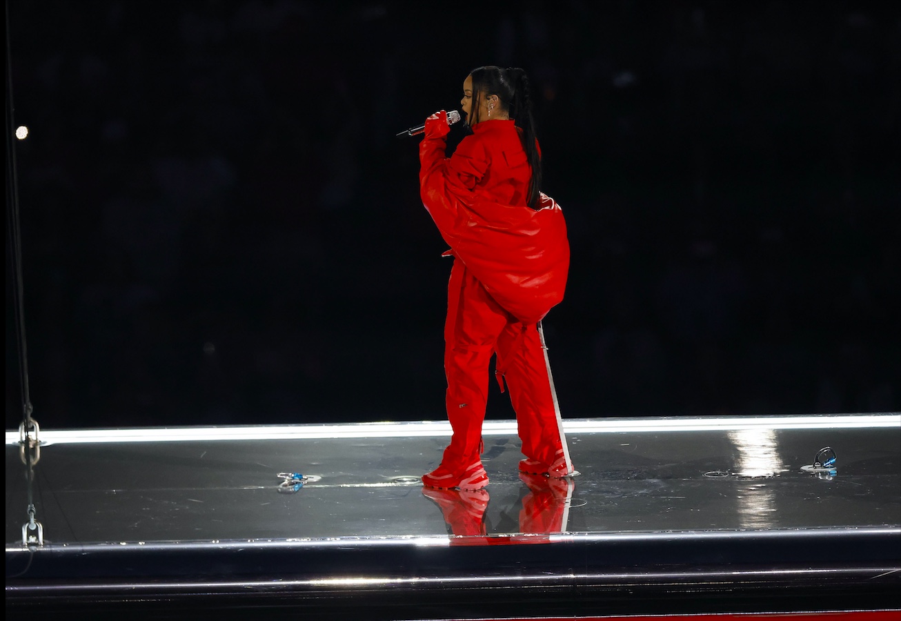 Rihanna super bowl 2023